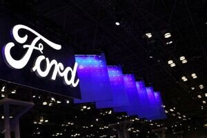 خودروهای برقی ۷۵۰۰۰ دلاری بدون مشتری ماندند