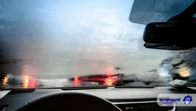 چرا شیشه خودرو در زمستان بخار می‌گیرد و چگونه واقعاً جلوی آن را بگیریم؟